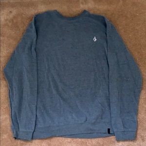 Volcom corpo class XL navy sweater.